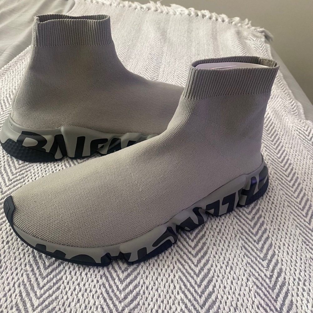 Balenciaga speed Graffiti